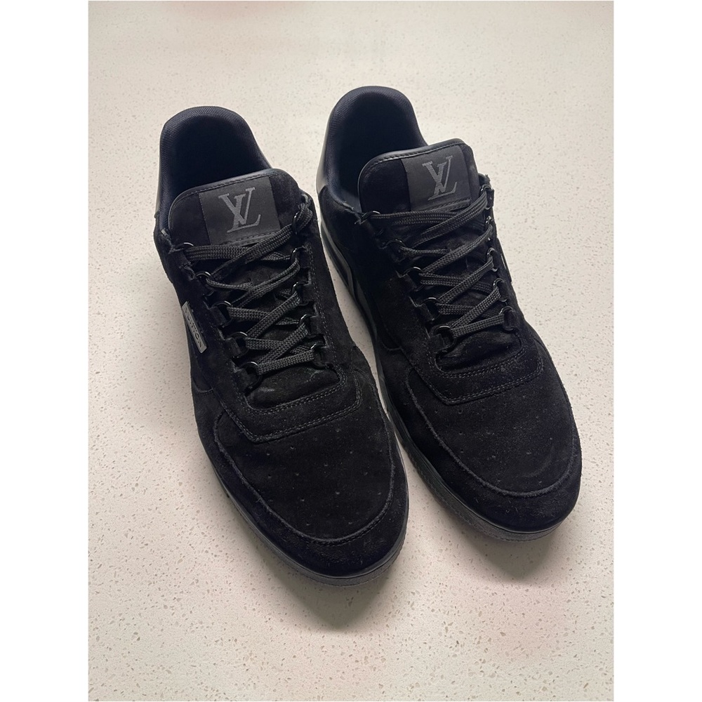 Louis Vuitton - Men’s LV Trainers in Black Suede